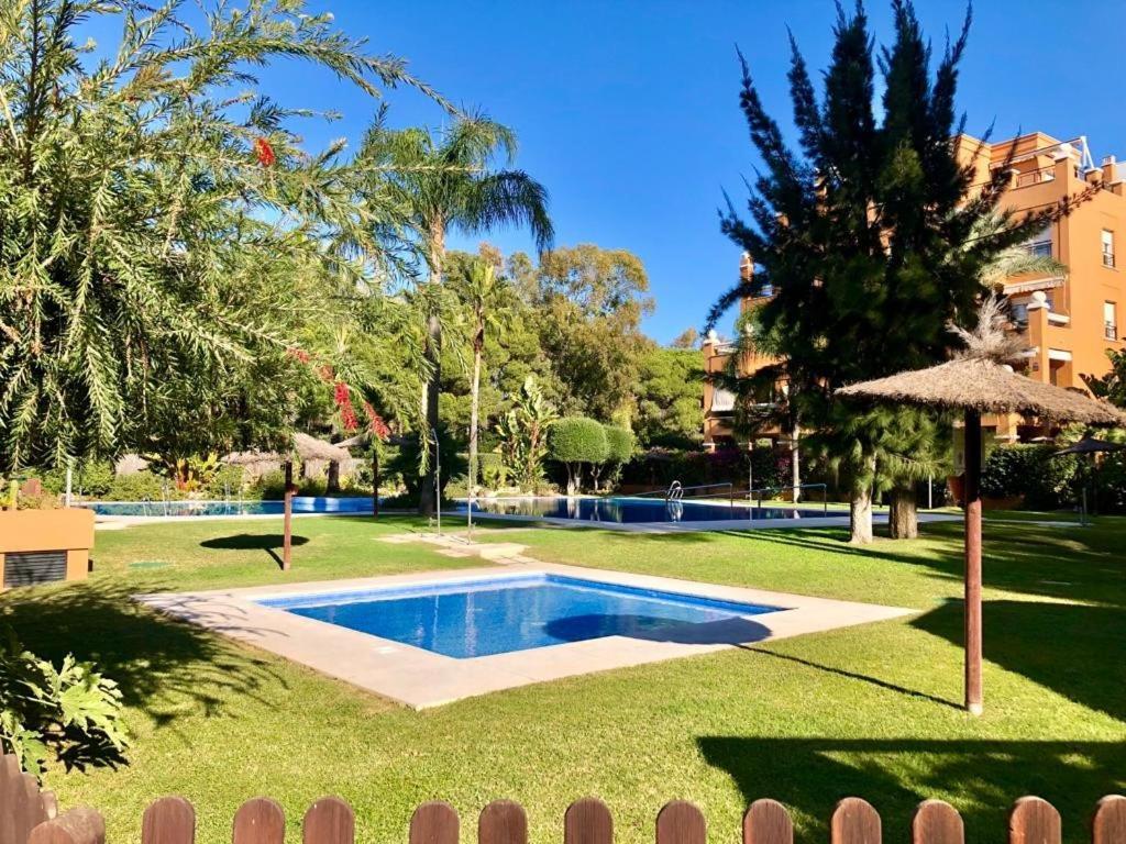 Gatu Premium Atico Sotavento Playa, Parking, Terraza, Piscinas, Wifi Y Aire Acc , " Preferente Mayores De 25 Anos Y Familias " El Puerto de Santa María Buitenkant foto